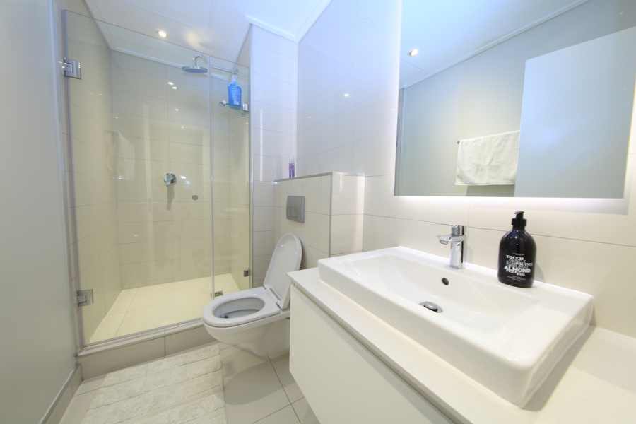 2 Bedroom Property for Sale in Cape Town City Centre Western Cape